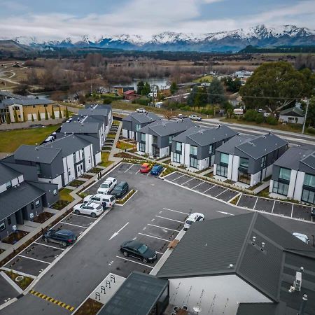Wanaka Riverside Townhouse Retreat Albert Town Екстериор снимка
