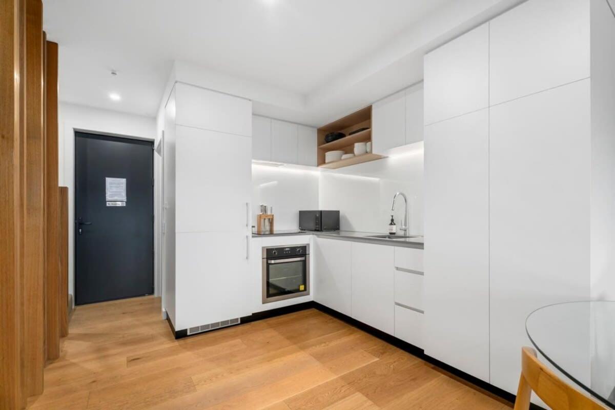 Wanaka Riverside Townhouse Retreat Albert Town Екстериор снимка