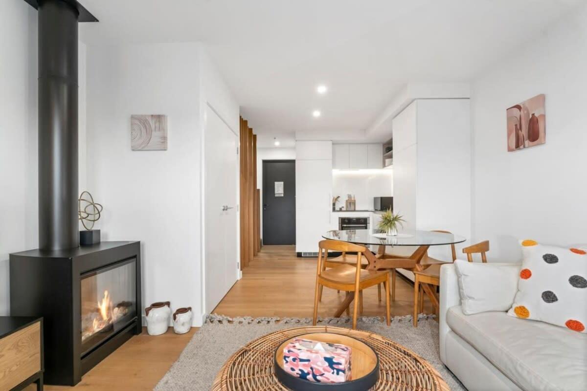 Wanaka Riverside Townhouse Retreat Albert Town Екстериор снимка